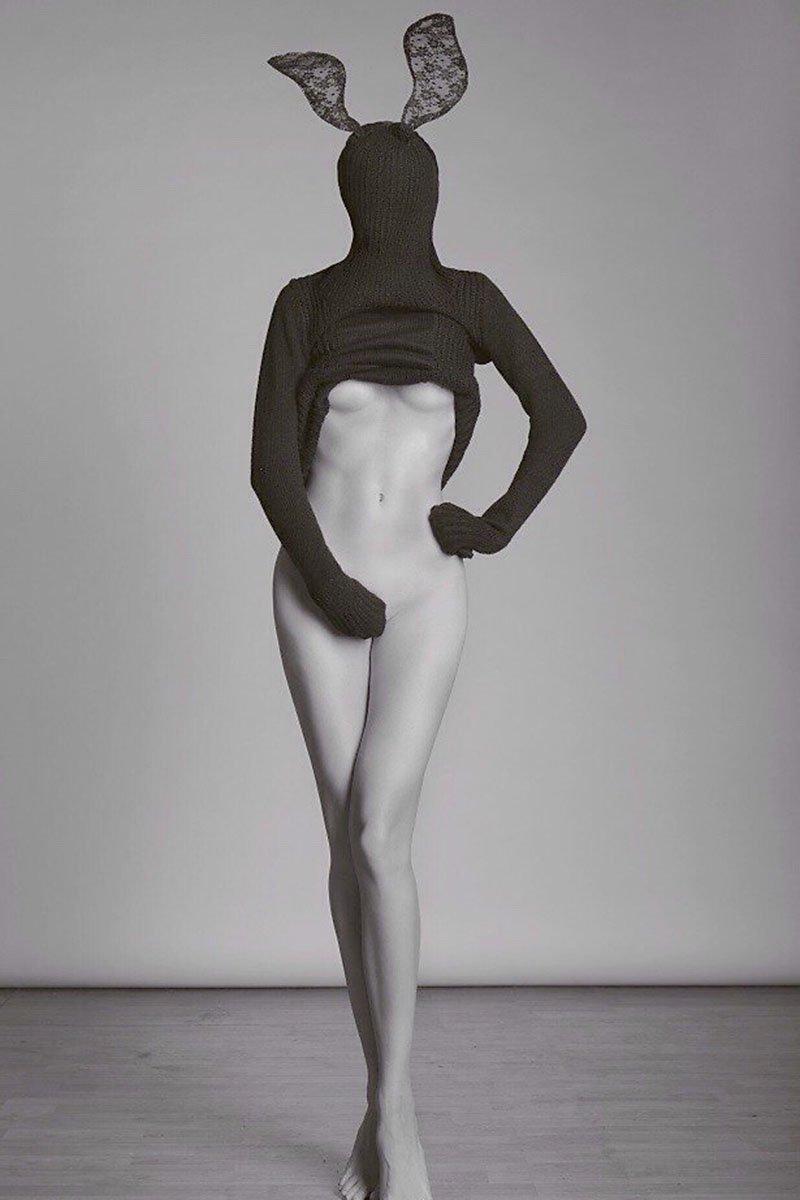 kendall jenner nude easter bunny photoshoot set leaked hbneqc